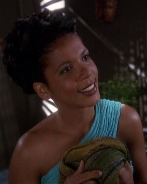 Kasidy Yates with Tholian silk.jpg